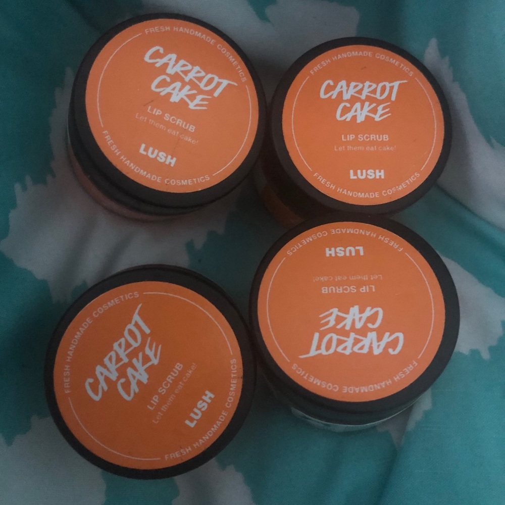 NEW NEVER BEEN USED LIP SCRUBS LUSH! DISCONTINUED!